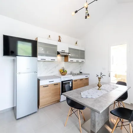 Stone House Prapatna-two Bedroom With Swimming Pool Casa de Férias Smokvica (Korcula)